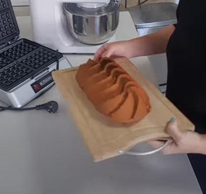 עוגת שוקולד צ'יפס של השפית נועם זיגדון