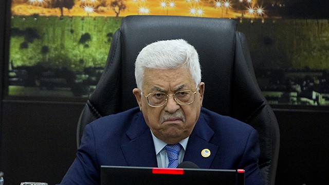 מאמצים ישראלים-אמריקנים להצלת הרשות הפלסטינית