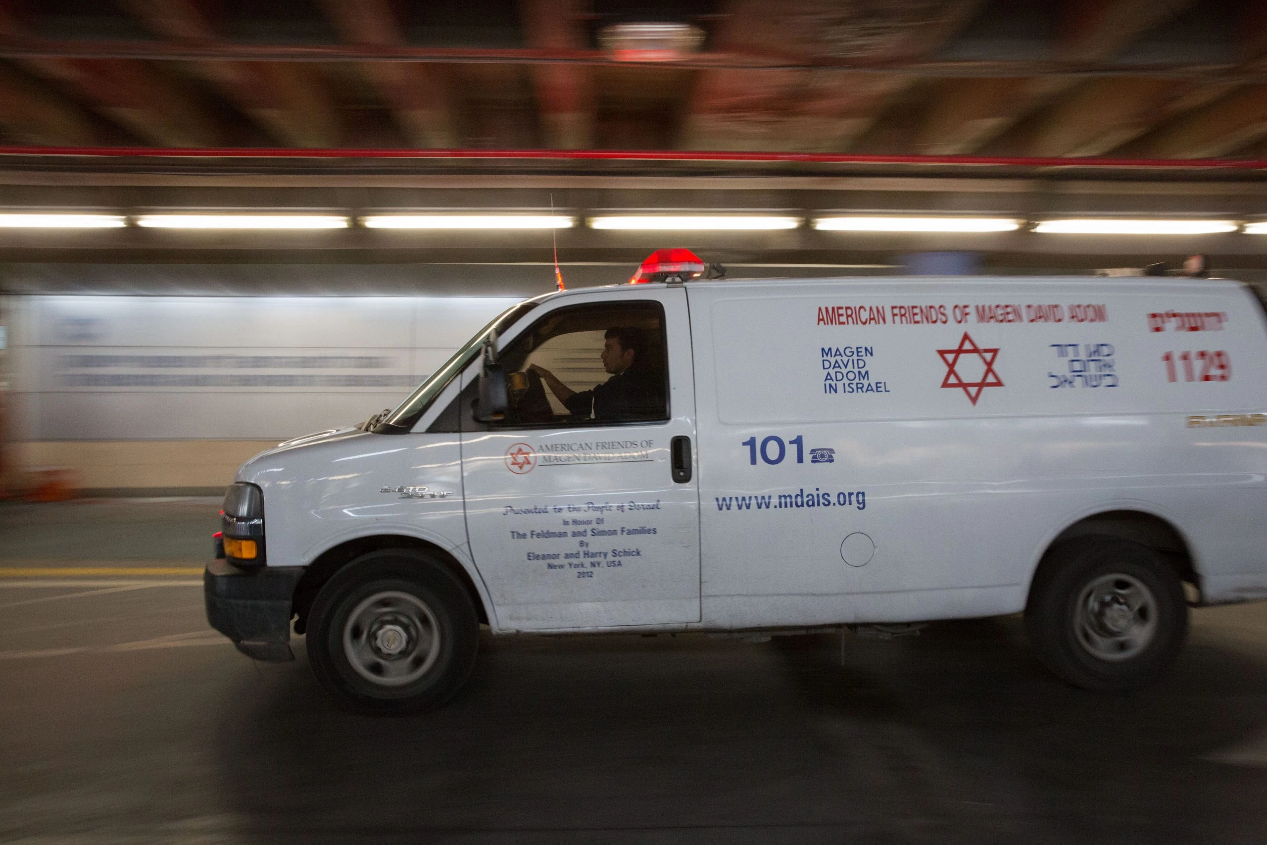 החום הכבד: 2 גברים פונו במצב קשה, לאחר שסבלו ממכת חום