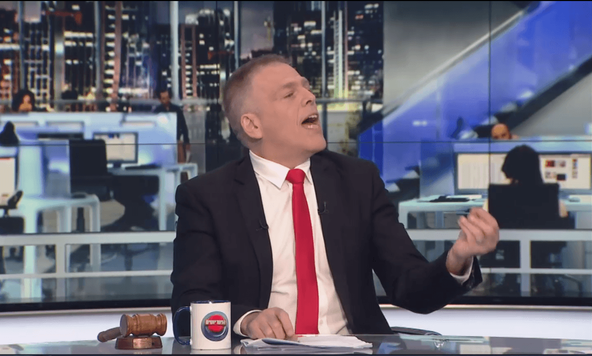 "גבאי מסית בעצמו, אמר שלא צריך לתקן מדרכות ביו"ש"