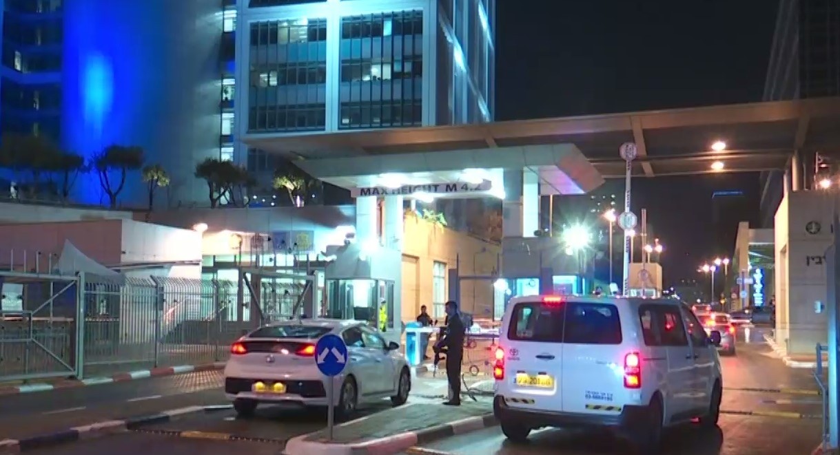 בצה"ל גוברת ההערכה שהירי לגוש דן מקורו בטעות