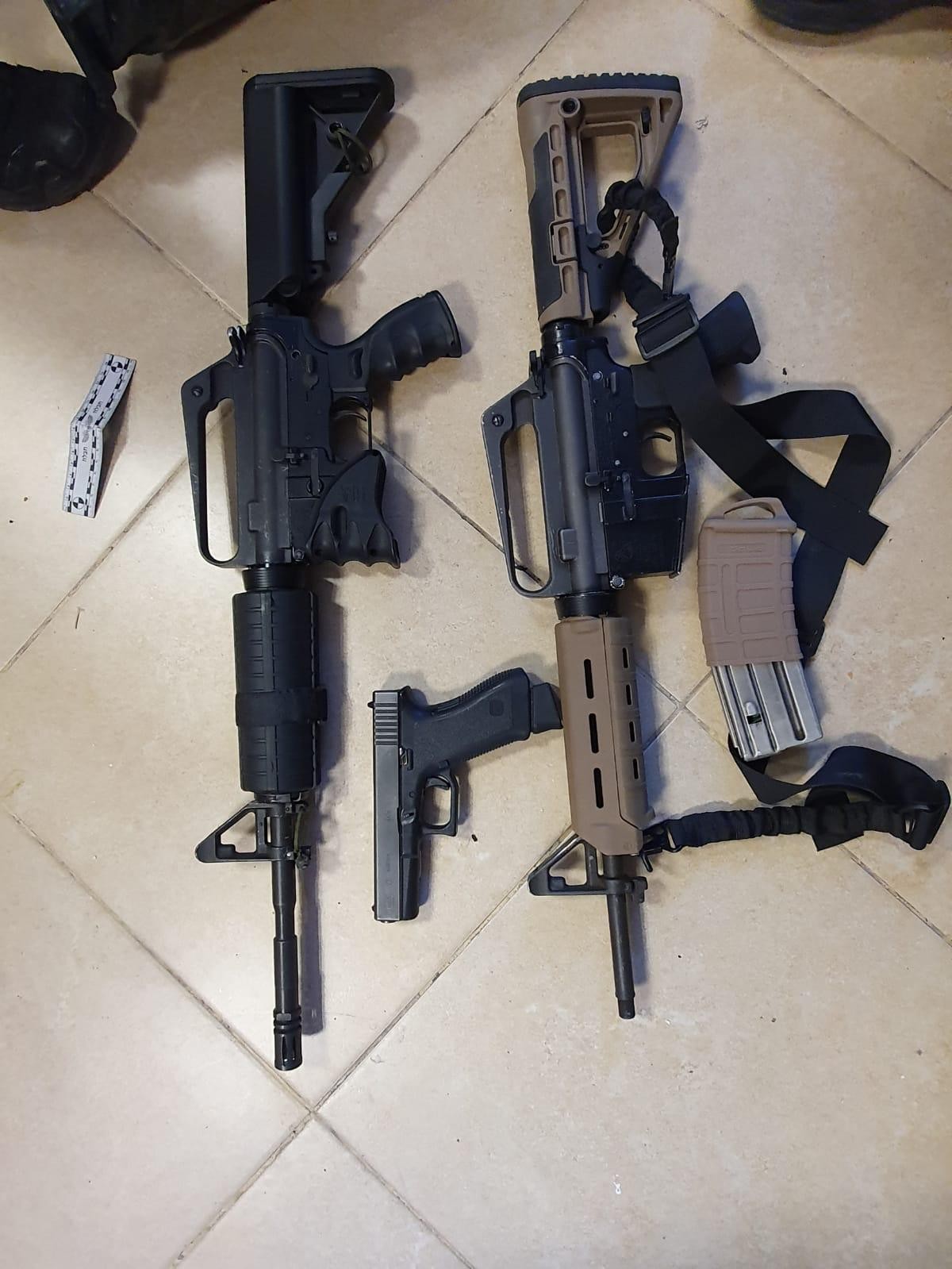 הנשק שתפסו לוחמי כפיר בכפר ענאתא