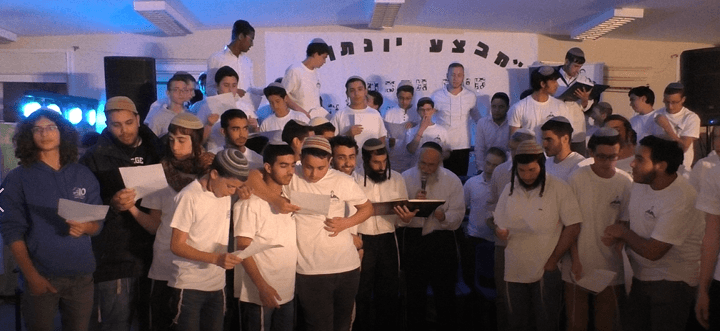 "מגילה נקראת.." בשבוע אחד!