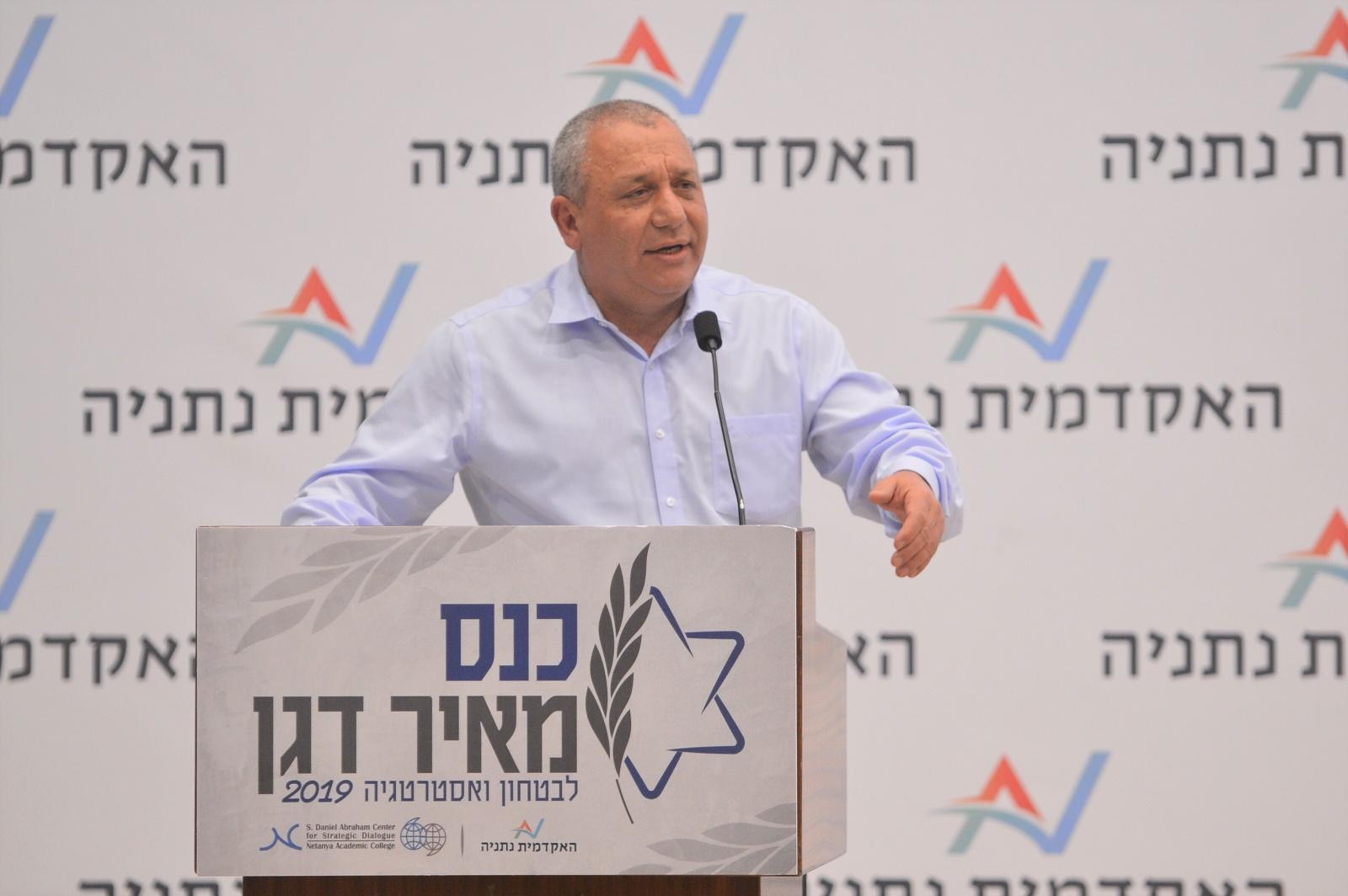איזנקוט: חיזבאללה תכנן להכניס 5000 לוחמים לישראל