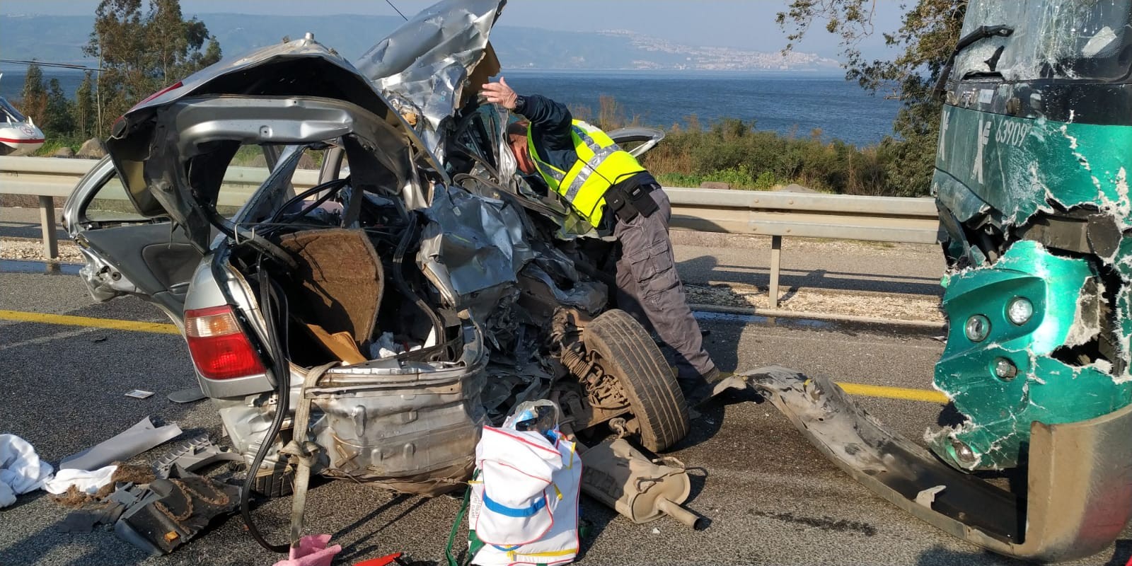 כביש 92: הרוגה בתאונה בין אוטובוס לרכב פרטי