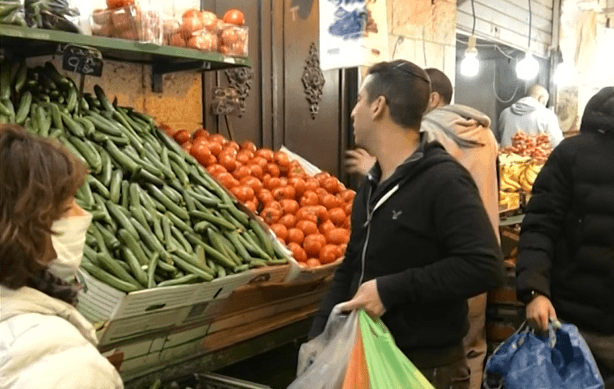 מאבק החקלאים עולה לירושלים: "טפלו בפערי התיווך"