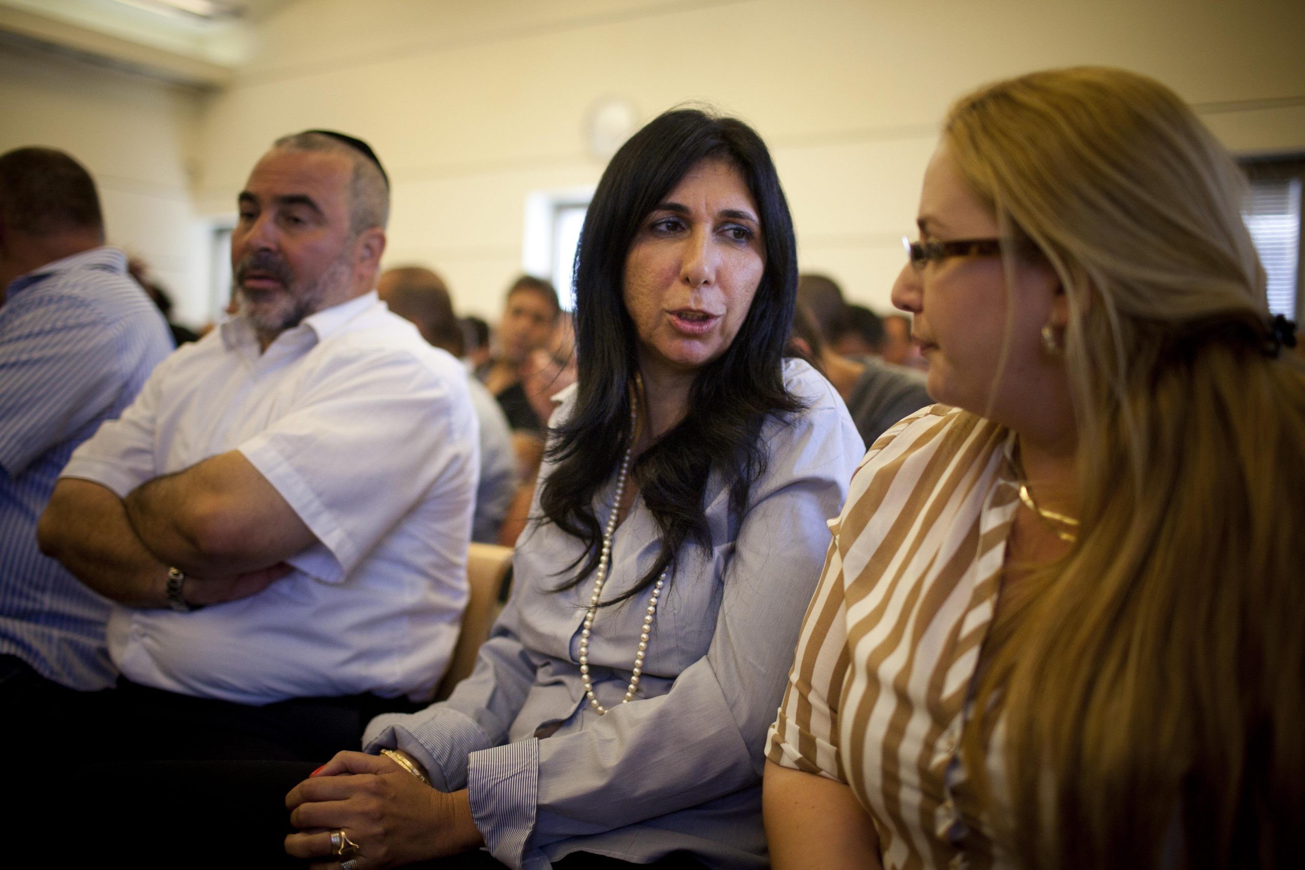 יו"ר ועד עובדי הרכבת גילה אדרעי. צילום: פלאש 90