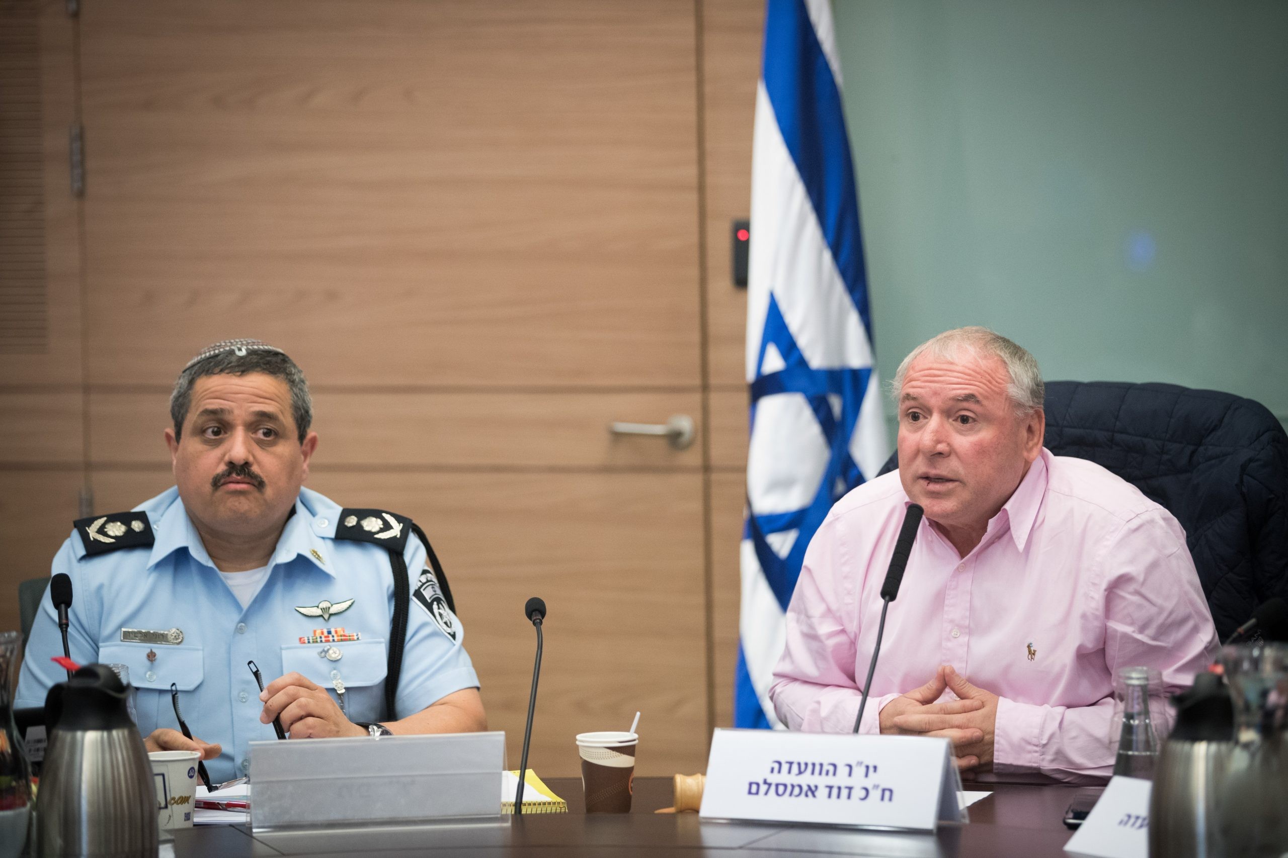 אמסלם לאלשיך: "הרסת את משטרת ישראל, שתוק"