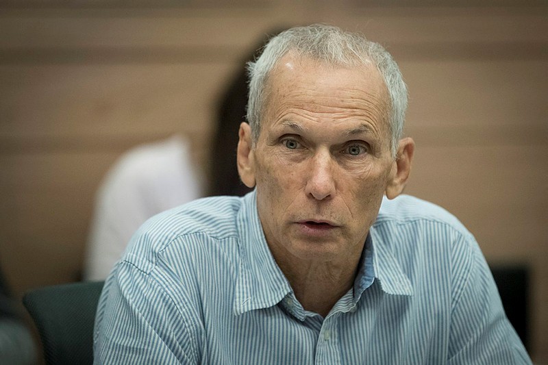 ח"כ בר-לב: "חשש לנורמות לקויות בקרב מפקדים בצה"ל"