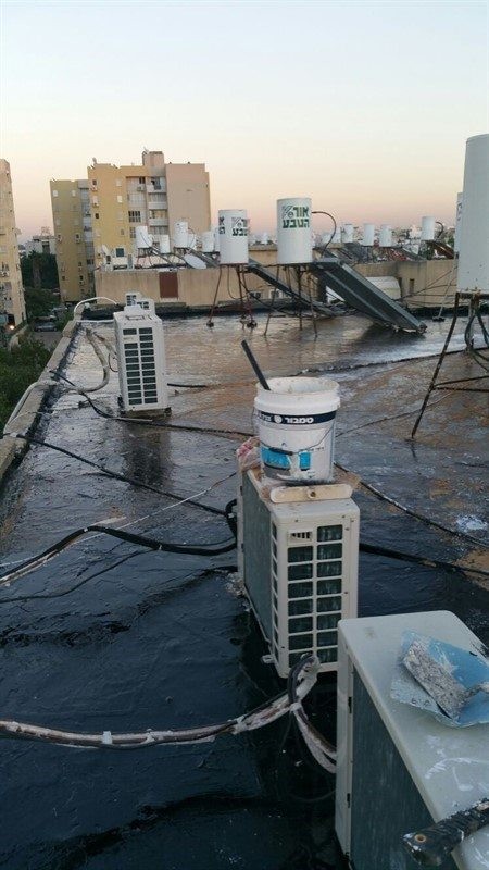 דואגים לאיטום גגות