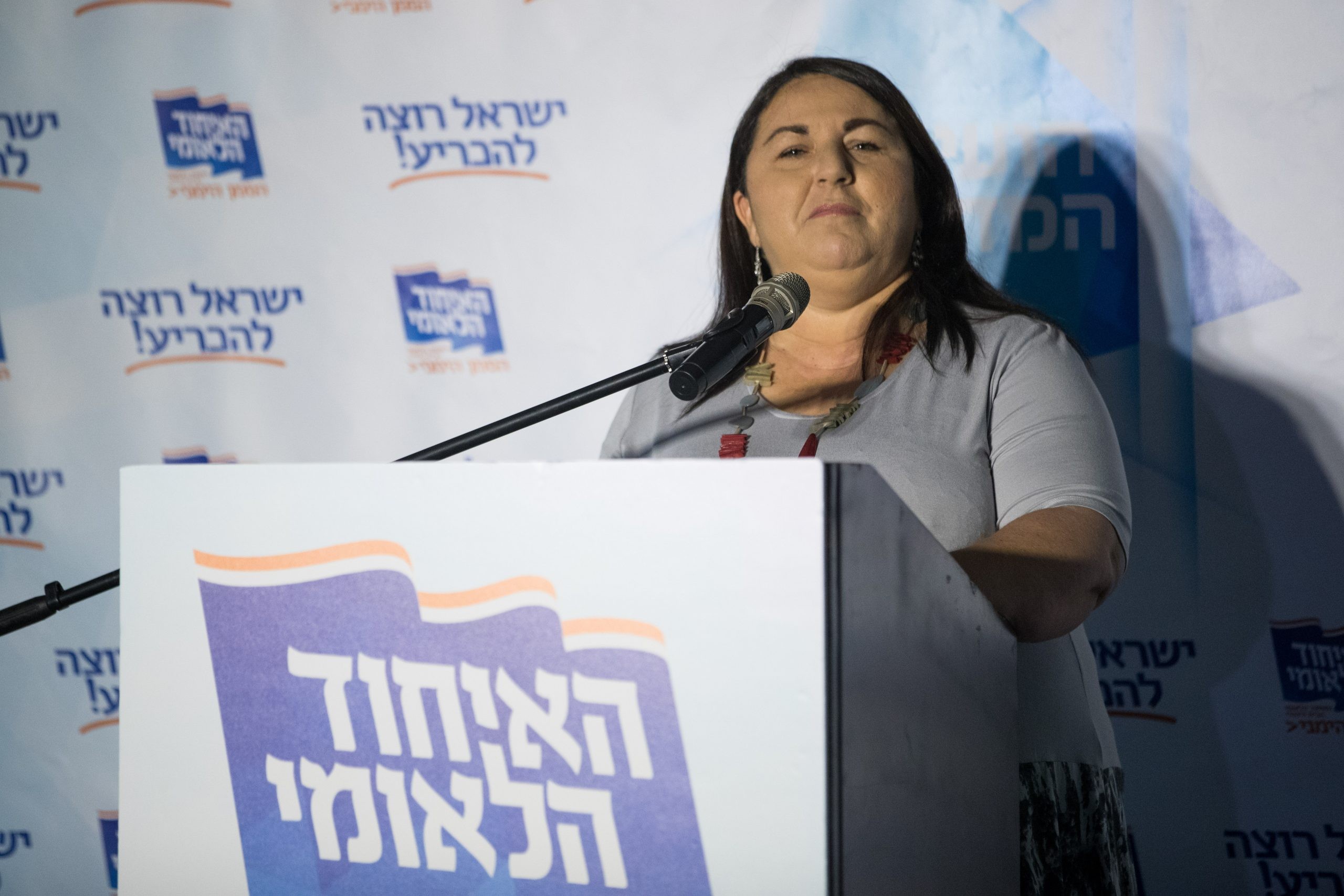 דבורה גונן, אמו של דני גונן הי"ד שנרצח ע"י מחבלים בפיגוע בעין בובין. צילום: יונתן זינדל, פלאש 90