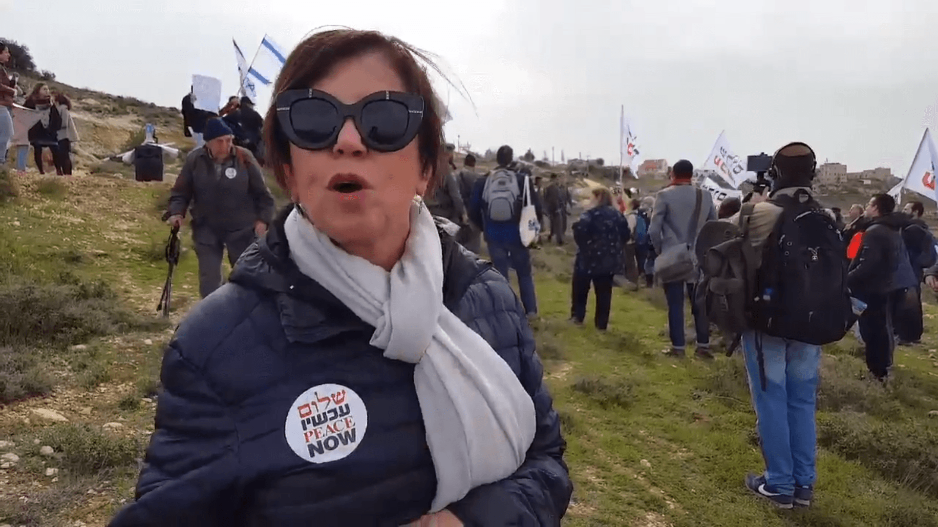גלאון מסיתה: "מתנחלים גנבים, חומסי קרקע"