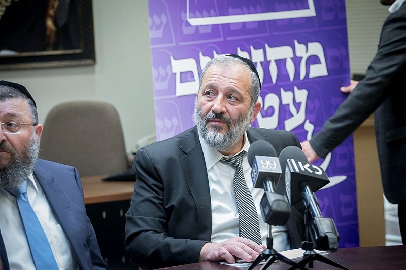 דרעי קורא לגנץ להצטרף לממשלה: "העם רוצה ממשלת אחדות"