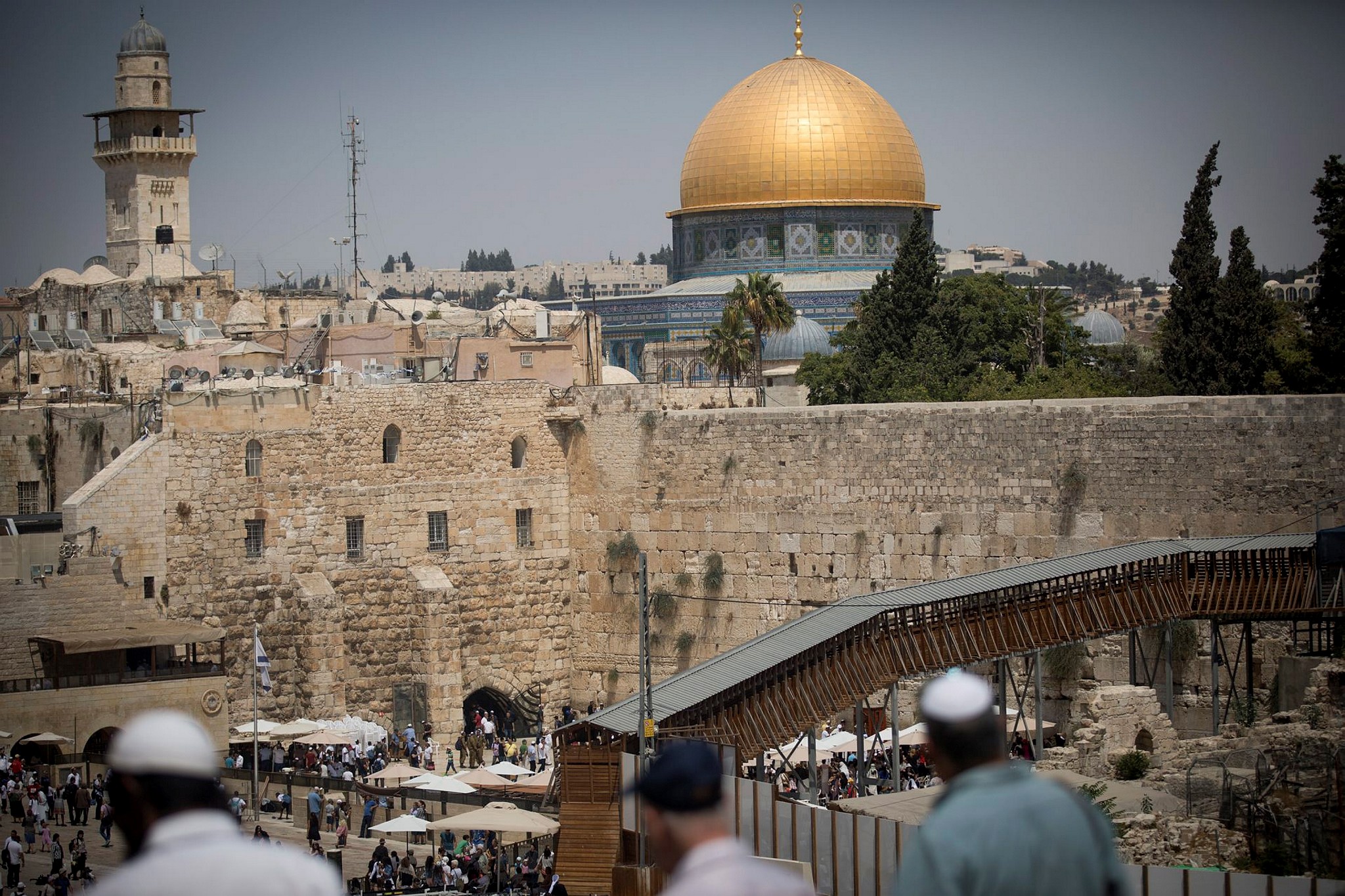 האם עלייה להר הבית מקדמת את הגאולה? הרב חננאל זייני במאמר מיוחד