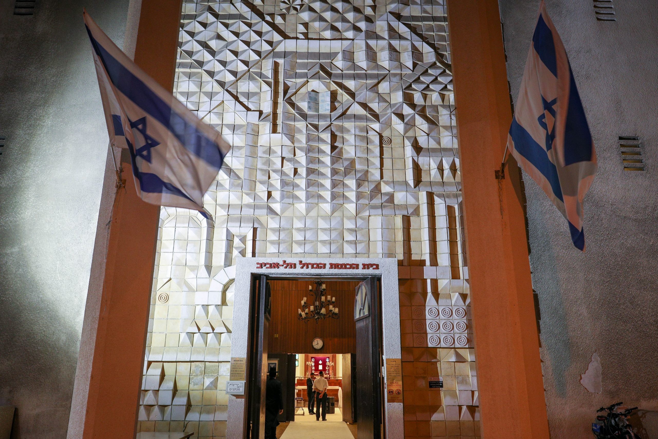 המתווה אושר - בתי הכנסת ייפתחו מחר