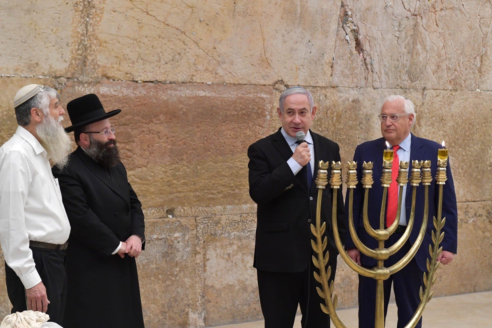 רה"מ נתניהו על בית הדין הבין לאומי: אנטישמיות לשמה