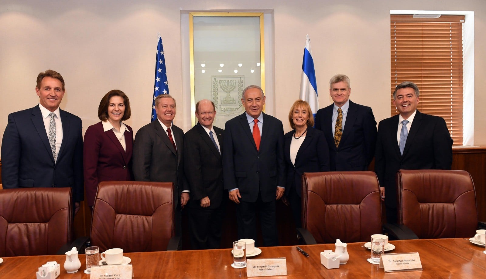 רה"מ נתניהו נפגש עם משלחת סנאטורים וחברי קונגרס