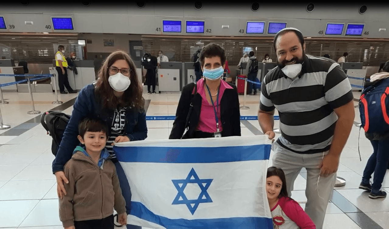 מארגנטינה לישראל תוך ארבעה ימים