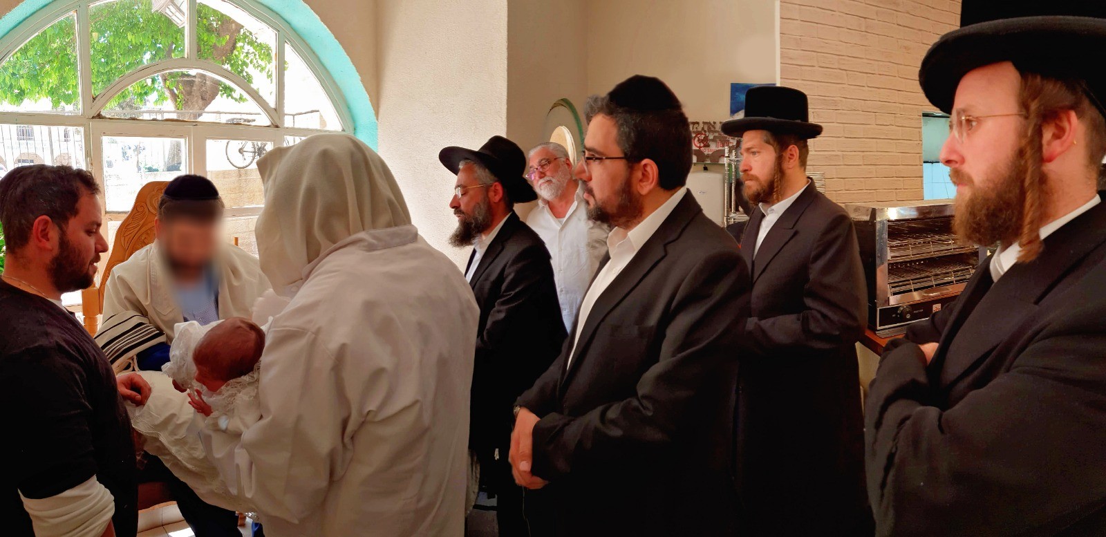 האם הנמלטת זכתה למול את בנה בירושלים