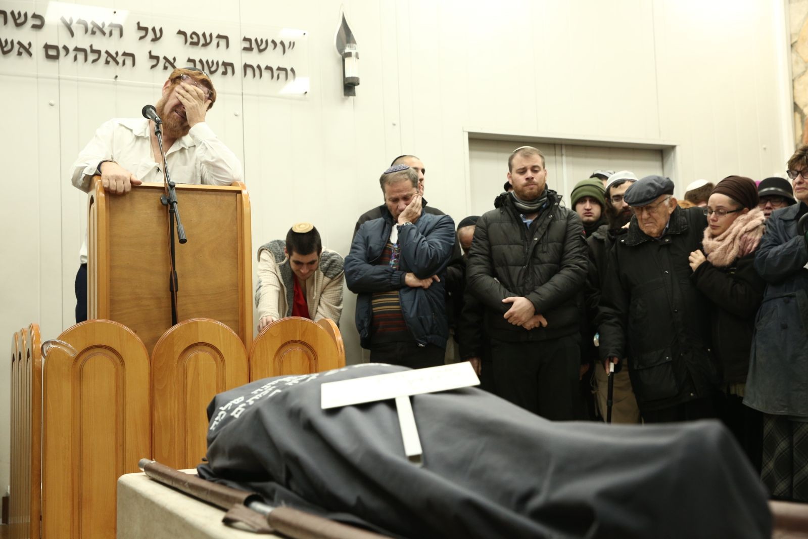 מאות ליוו למנוחות את רעיית ח"כ גליק
