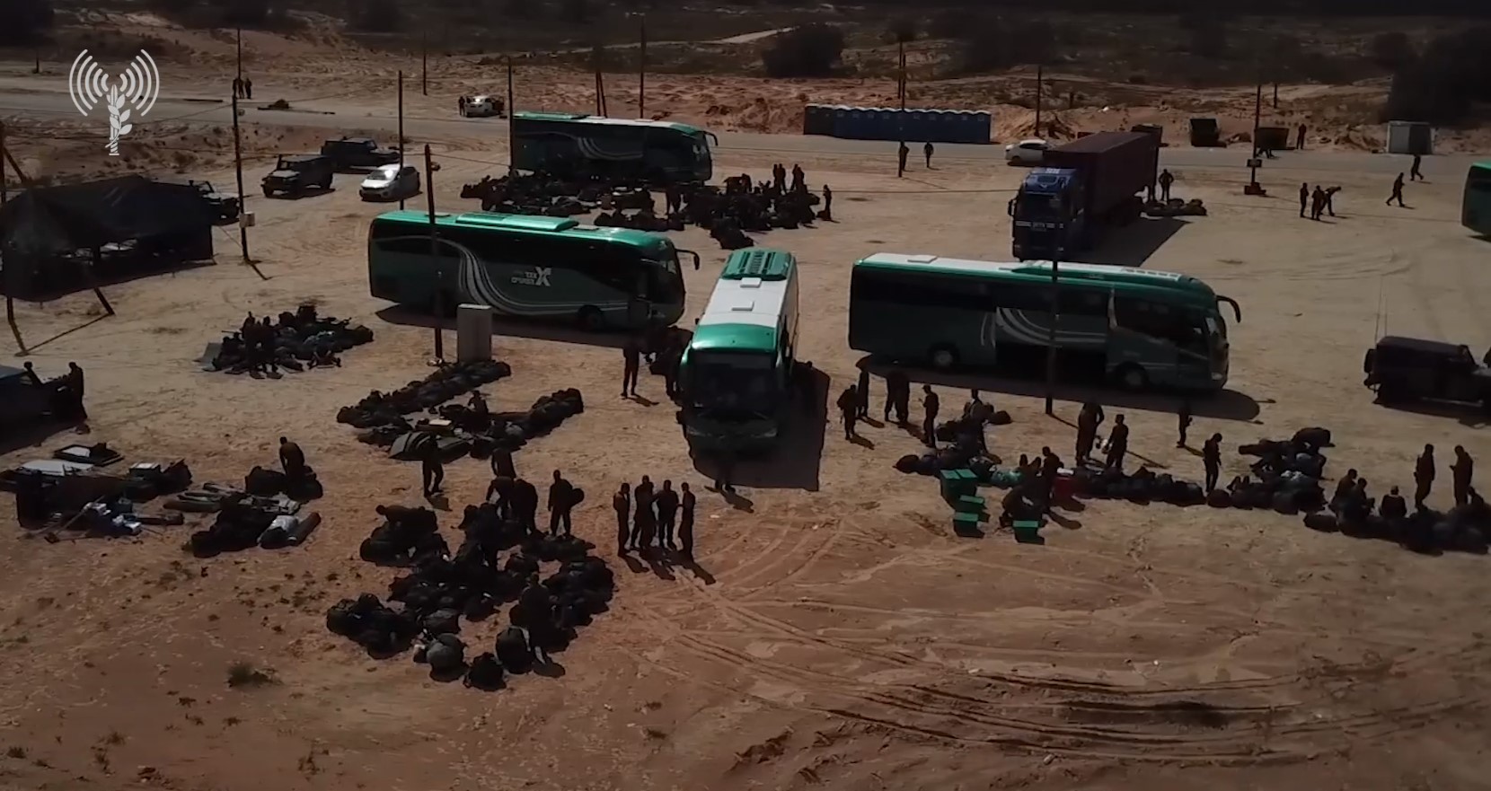 גיוס כוחות לגזרה הדרומית. צילום: דובר צה"ל