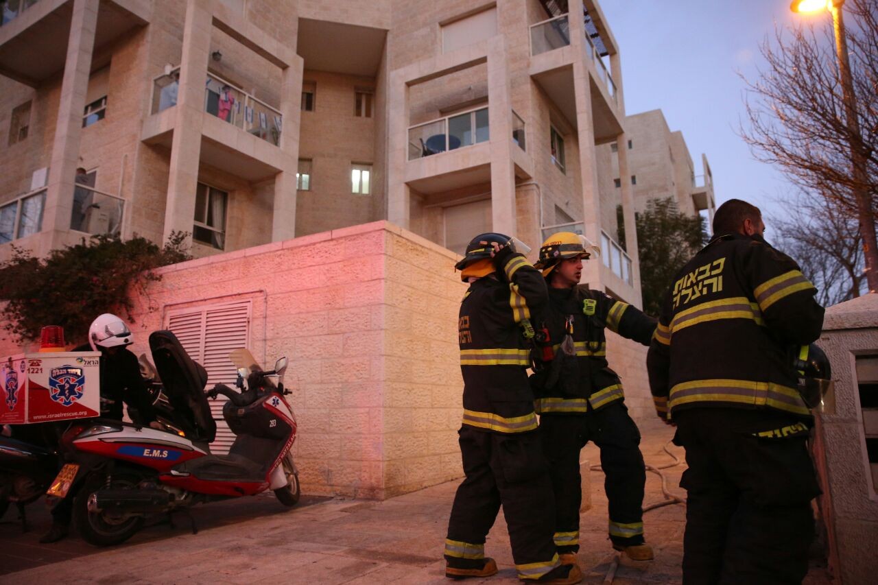 ילד כבן 8 נפצע בשריפה בבניין מגורים בנהריה