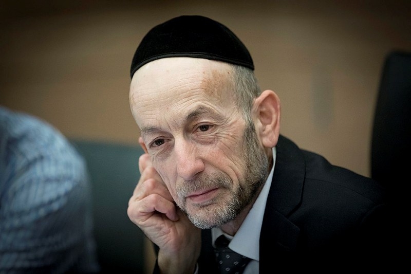 דרישה מיו"ר הכנסת: תקיים דיון עם בנט בנושא תקציב המדינה