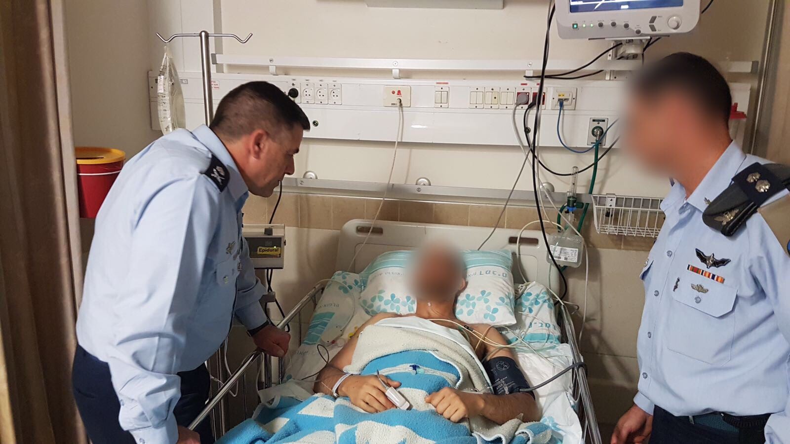 מפקד חיל האוויר לטייס שנפצע קשה: "הצלת את חיי הנווט"