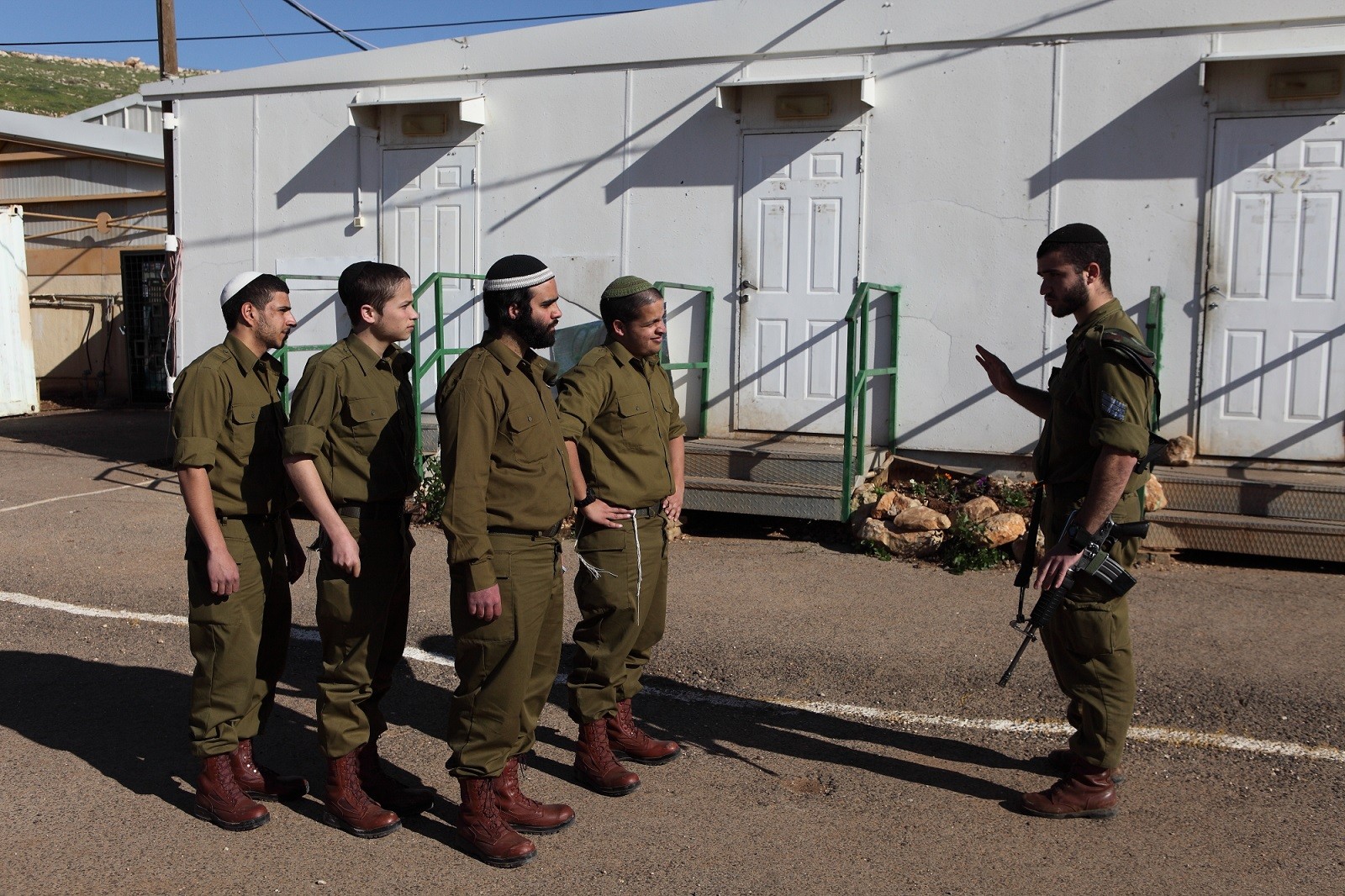 צה"ל האריך מעצר הלוחמים החשודים בהכאת בדוואים, בן גביר: יום שחור לישראל
