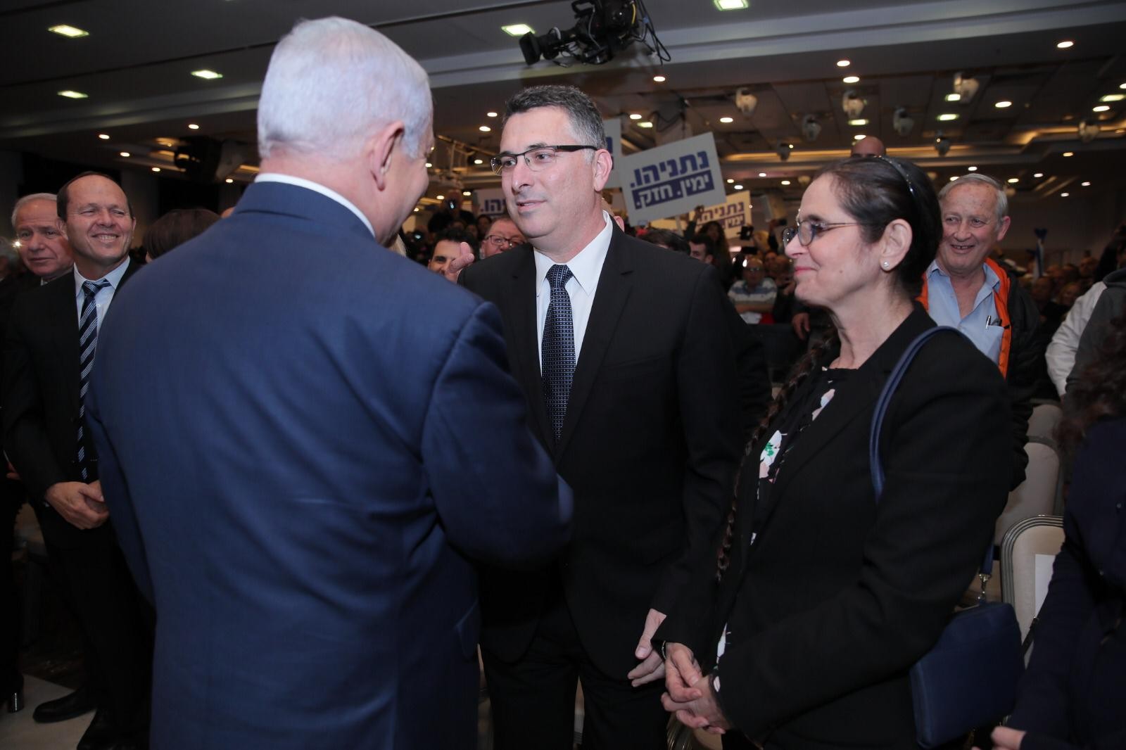 נתניהו וסער. צילום: שרון רביבו