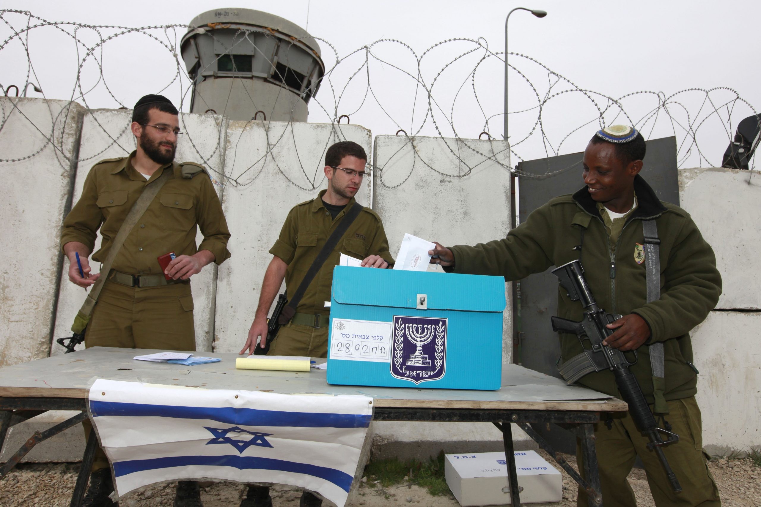 צה"ל לחיילים: אל תעשו סלפי עם פוליטיקאים