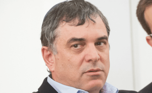 פילבר."מצוד אחר הראש של נתניהו".
