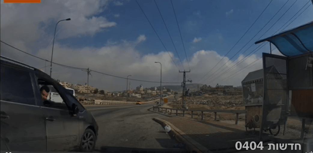 מצלמות הרכב תיעדו: ניסיון שוד רכב