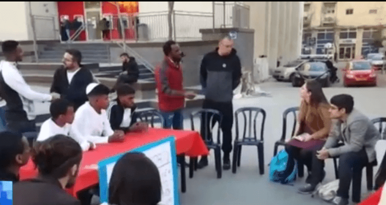כיכר ציון: 'מחאה שקטה' על אלימות נגד יוצאי אתיופיה