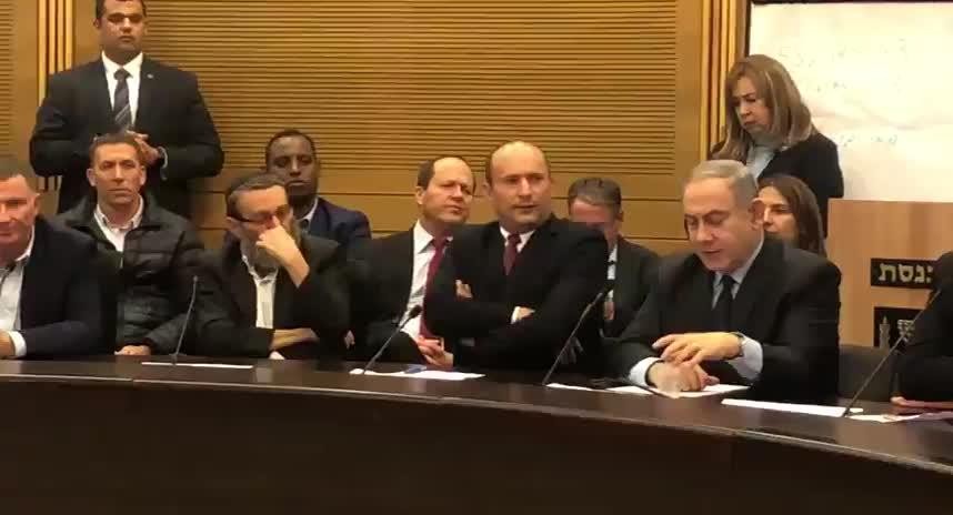 רה"מ נתניהו: "החוק שמוביל גנץ לפסילתי חותר תחת יסודות הדמוקרטיה"