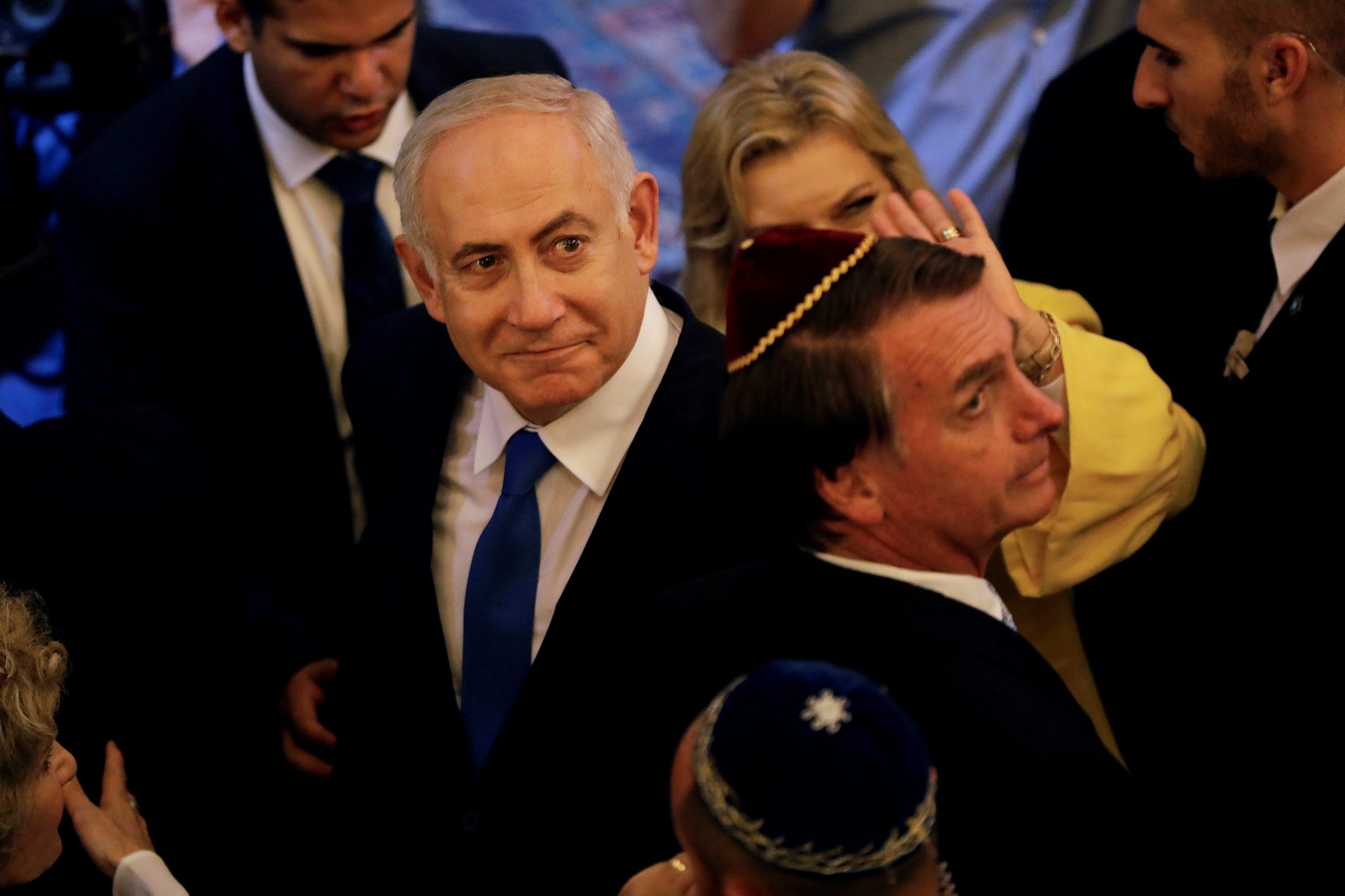 דיווח: בולסונארו אינו צפוי להכריז על העברת השגרירות