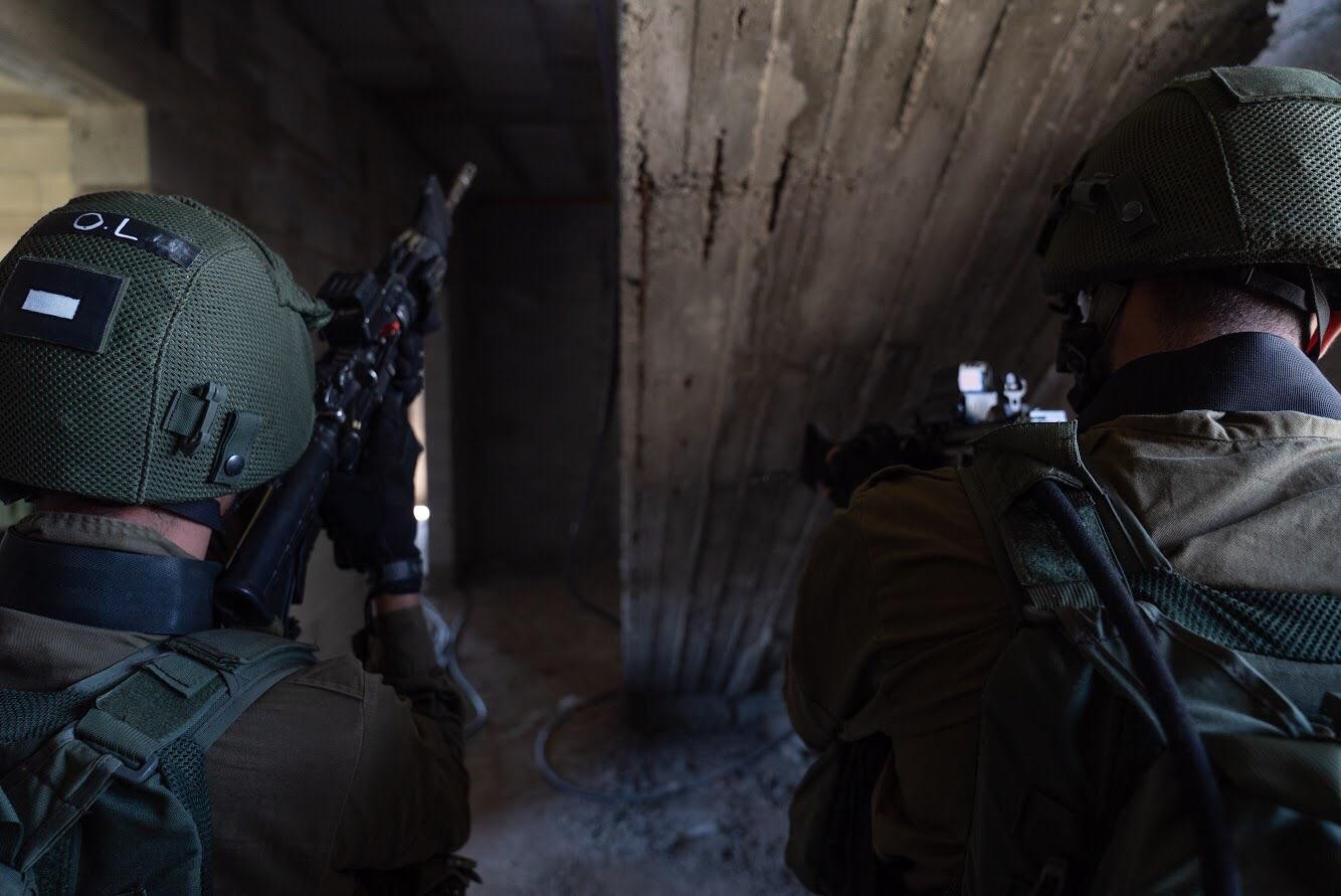 כלבלב ששחה במרחק מאות ק"מ מהחוף נמשה ע"י עובדי אסדת גז