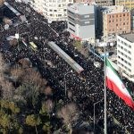 צפו: הלווית סולימאני בטהראן – מפגן האבל הגדול בתולדות איראן
