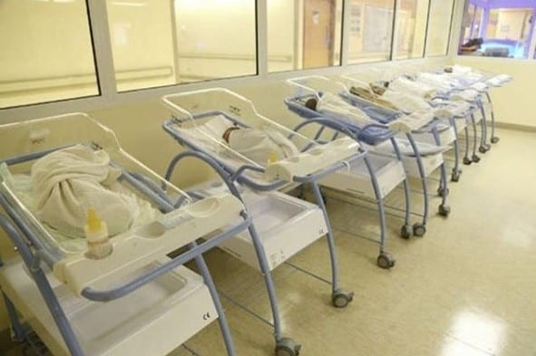 מדהים: אישה ילדה שביעייה בעיראק
