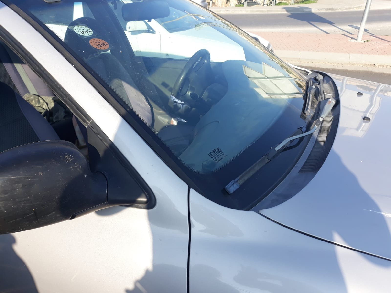 ערבים חמושים בפטישים ניסו לשדוד רכב של נהגת סמוך לביר זית