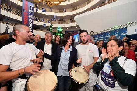 רגב: "רבין ופרס מתהפכים בקבר"