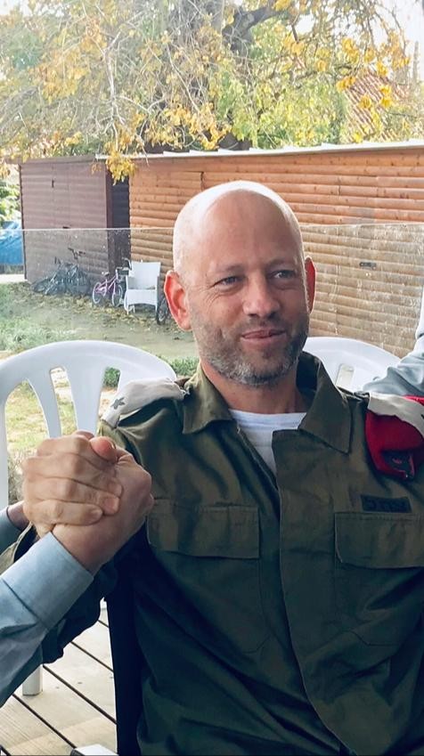 קרב חייו: סגן מפקד פלס"ר צנחנים נלחם על חייו