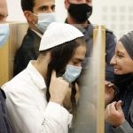 "עבר השפלות ואיומים קשים": עמירם בן אוליאל תובע מיליונים מהשב"כ
