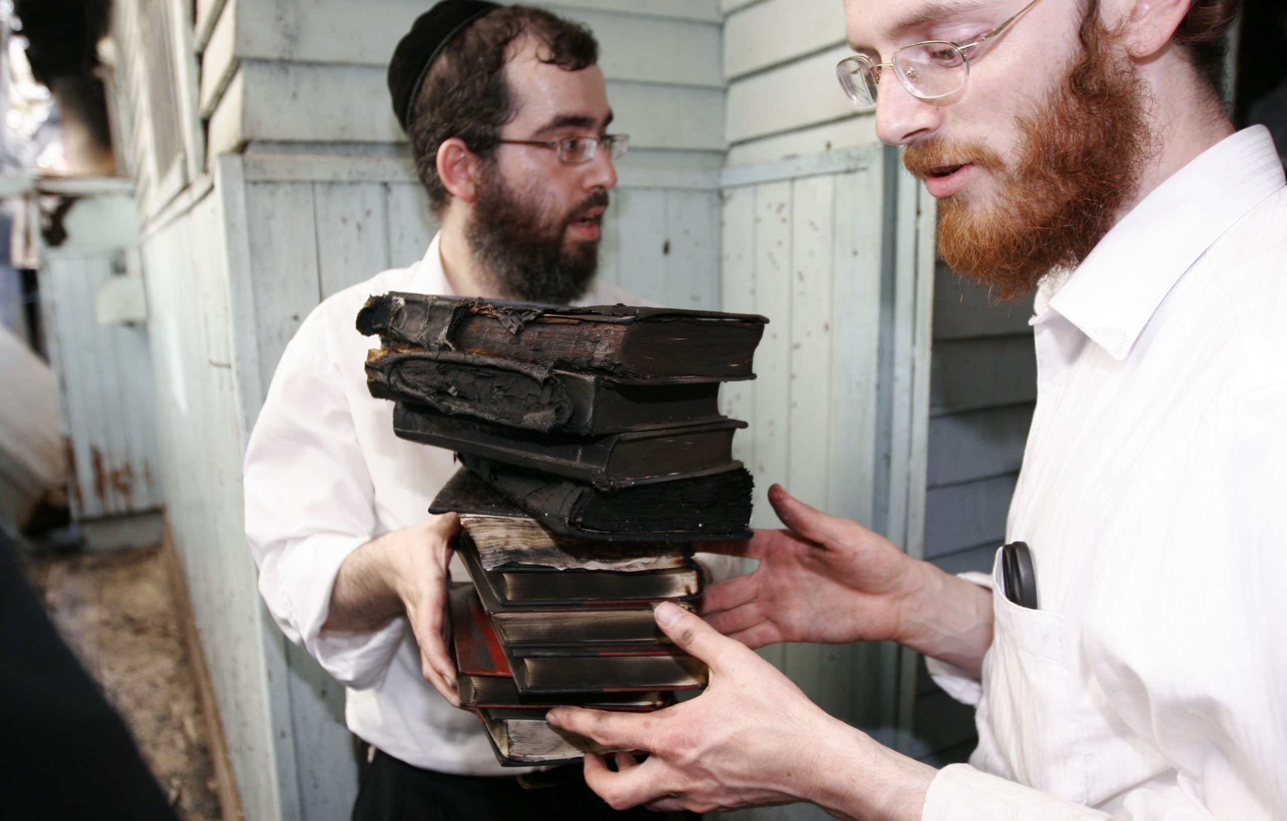 שריפה בבית כנסת - אין נפגעים