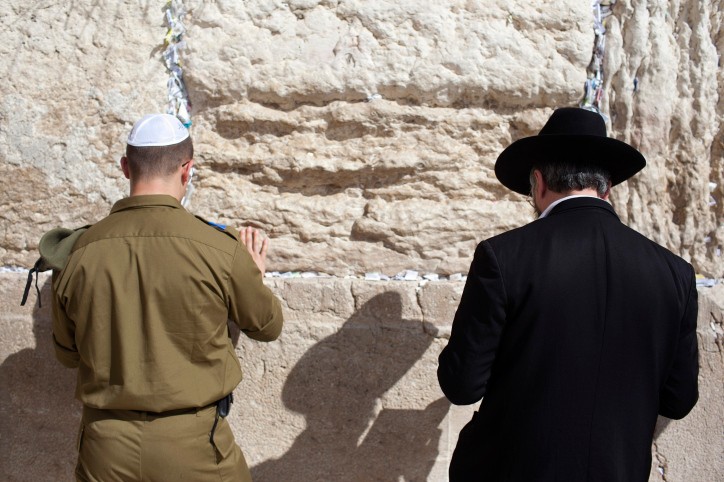 מקומם: מכתב ישן נגד חרדים התגלה בלשכת קצין בכיר בצה"ל