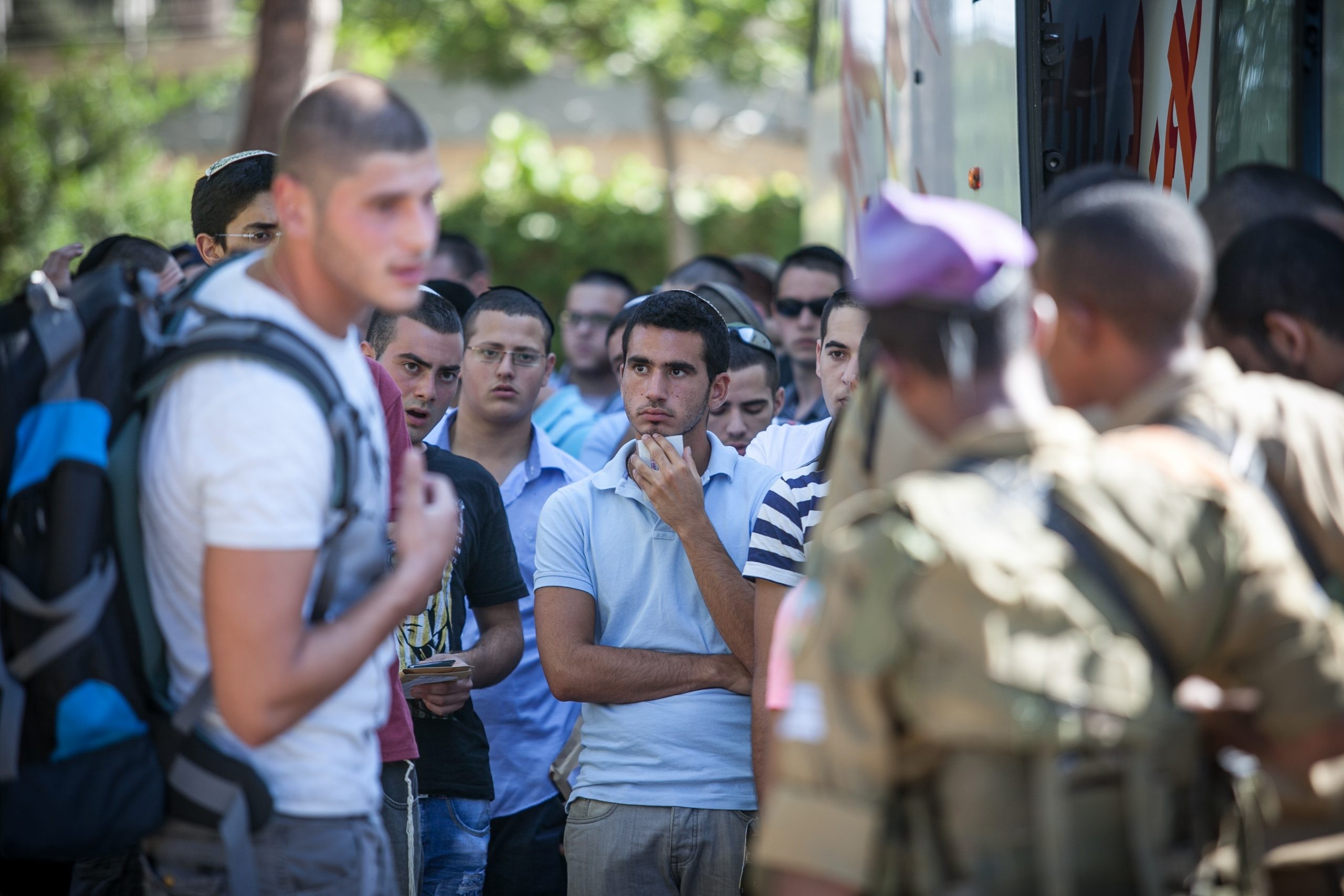 בעקבות הזינוק בשיעור הפטורים מצה"ל: קריאה לכינוס ועדת חוץ וביטחון
