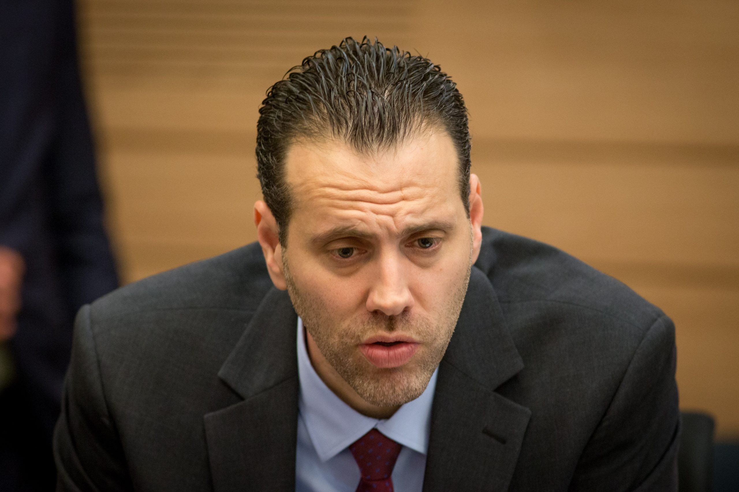 הסכסוך בליכוד: מיקי זוהר בצעד דרמטי נגד שלמה קרעי