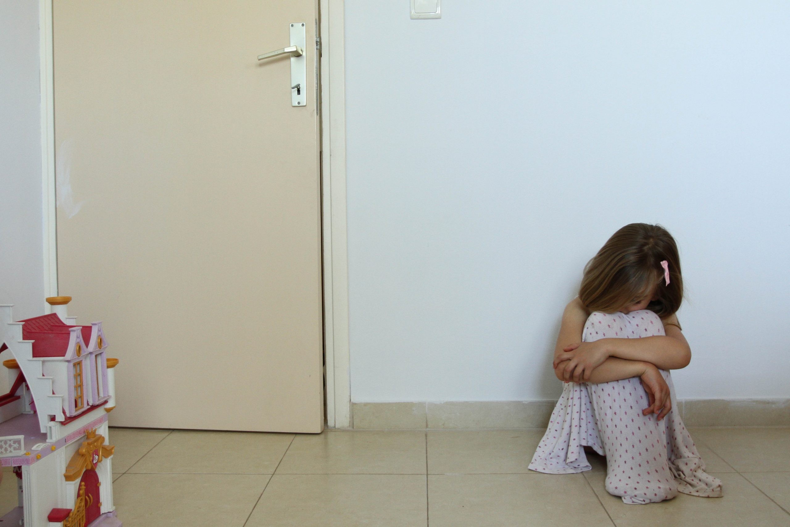 משפחת הילדה שנאנסה: "הרשויות מתעלמות ממנה"