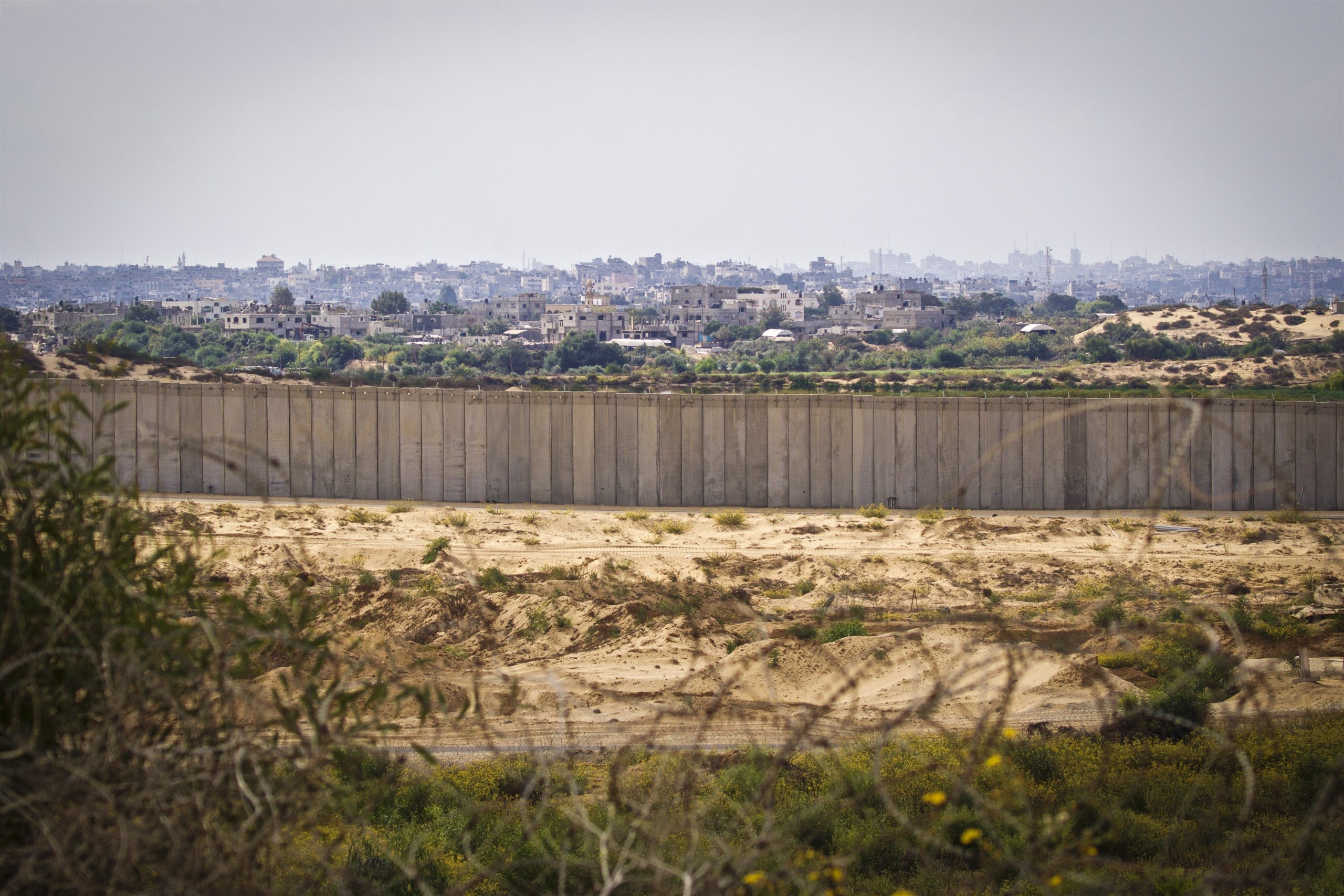 פרסום ראשון: צה״ל יציב עשרות צלפים בגבול הרצועה