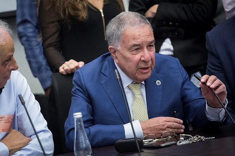 בעלי הפועל ת"א עקץ ברשת, שמעון מזרחי זעם: "החלטה שגויה"